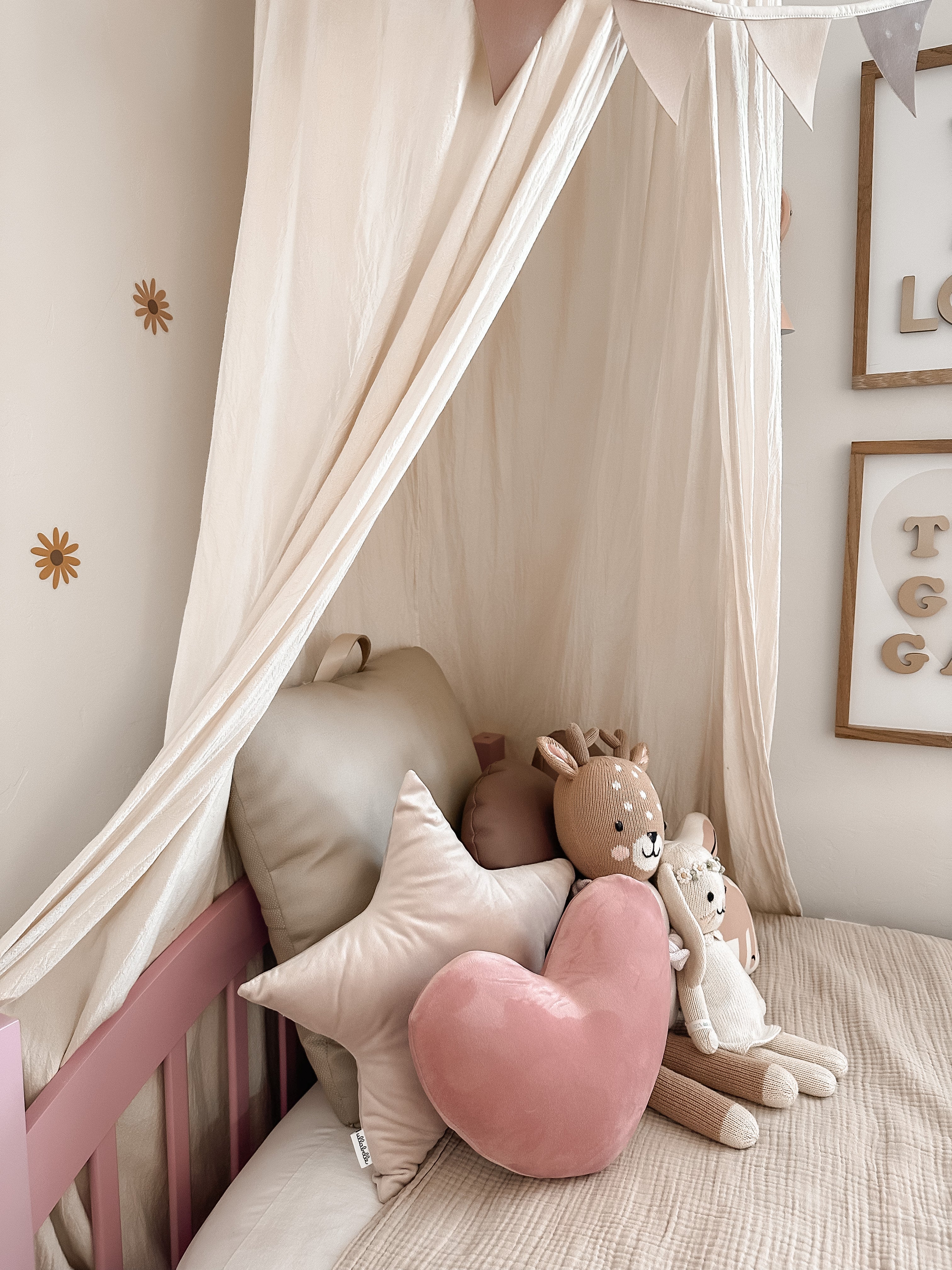 Wild at Heart Pillow (Pink)