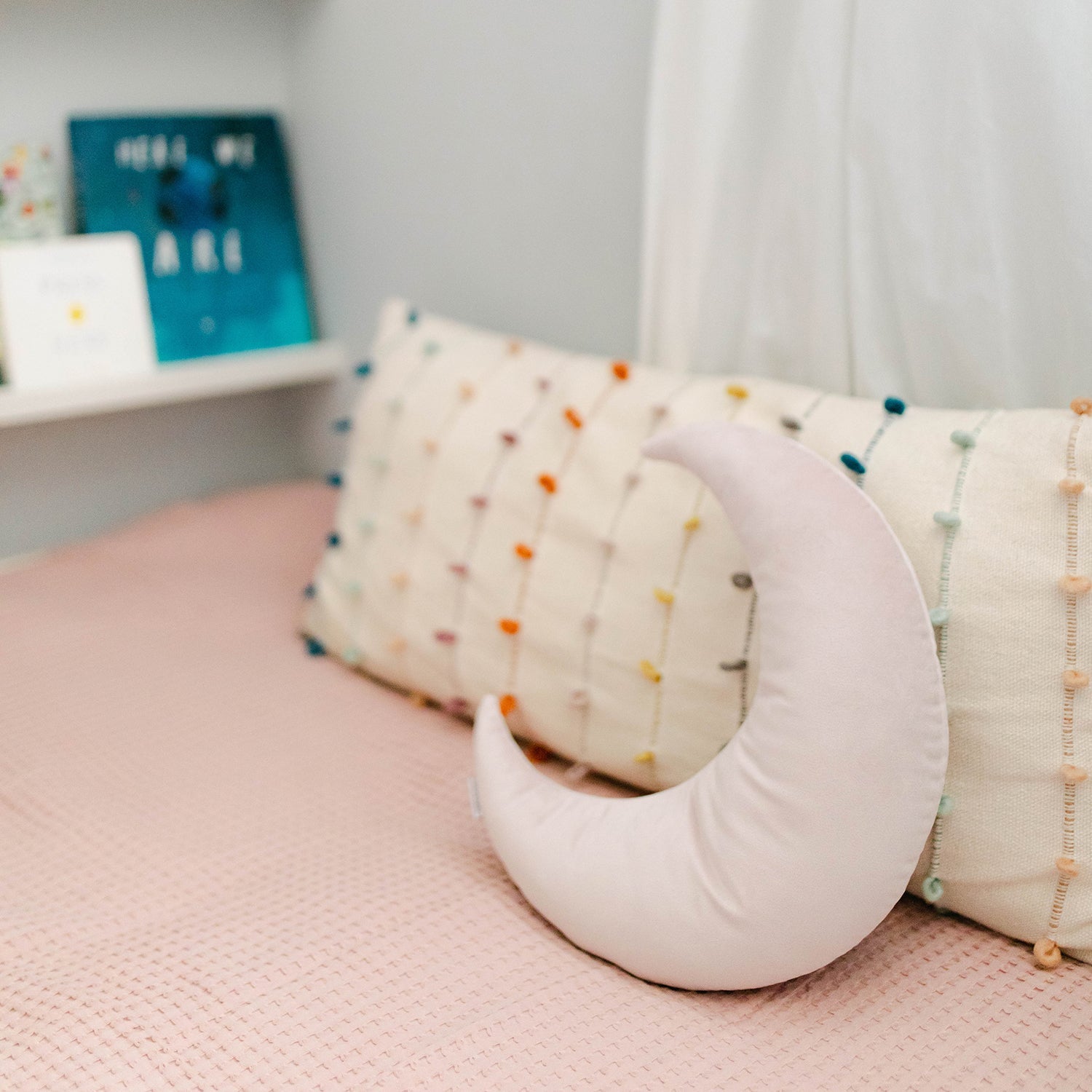 Moonbeam Pillow (Pink)